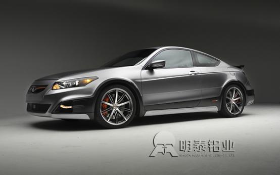 鋁板廠家-新材料減輕汽車產(chǎn)品自重，明泰供應(yīng)汽車用鋁板規(guī)格齊全